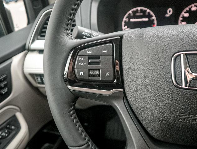 new 2025 Honda Odyssey car, priced at $44,125