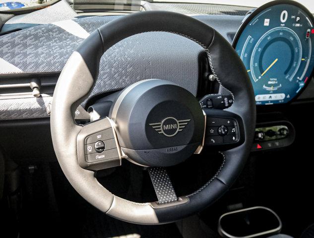 used 2025 MINI Hardtop car, priced at $33,249