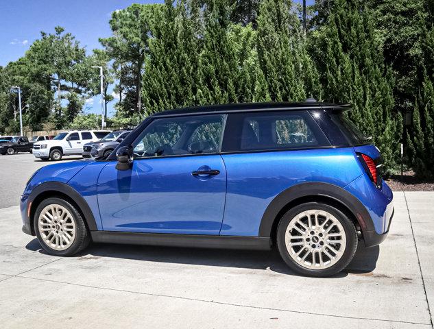 used 2025 MINI Hardtop car, priced at $33,249