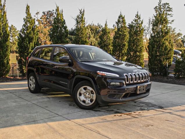 used 2016 Jeep Cherokee car, priced at $12,751