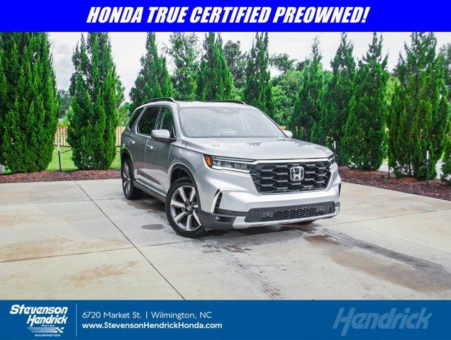 used 2025 Honda Pilot car, priced at $48,299