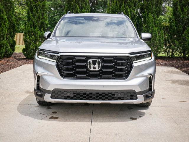 used 2025 Honda Pilot car, priced at $48,299