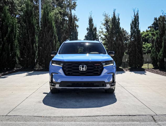 new 2025 Honda Pilot car, priced at $51,830