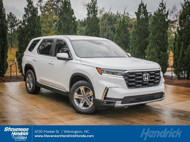 new 2025 Honda Pilot car, priced at $47,450