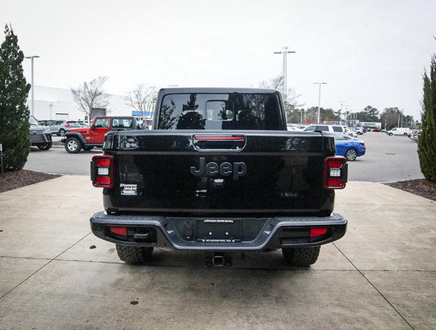 used 2022 Jeep Gladiator car, priced at $38,019