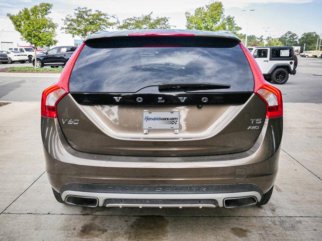 used 2018 Volvo V60 Cross Country car, priced at $20,433