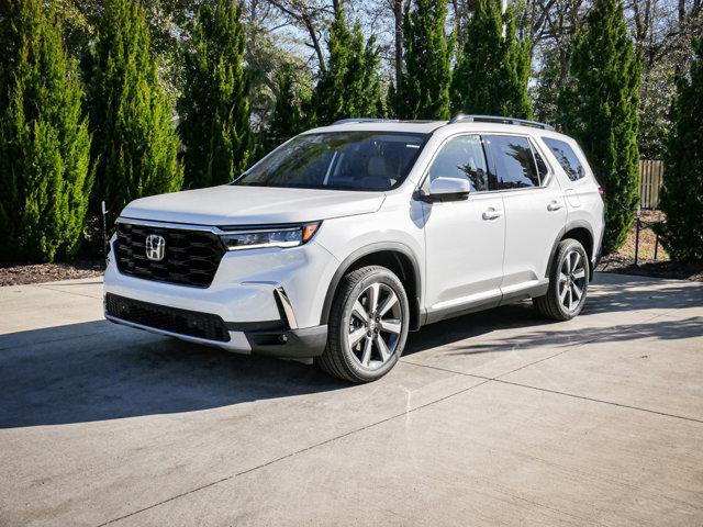 new 2025 Honda Pilot car, priced at $52,180