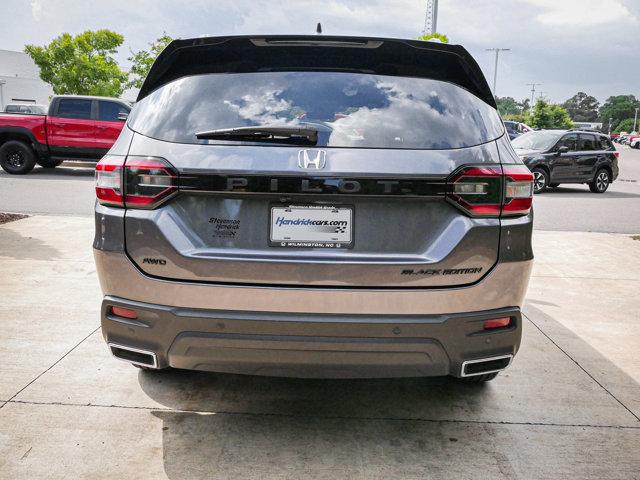 used 2025 Honda Pilot car, priced at $49,875