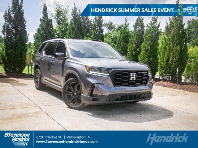 used 2025 Honda Pilot car, priced at $49,875