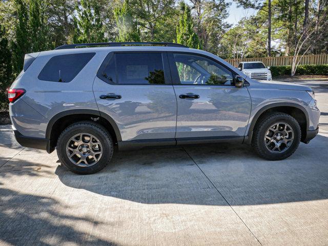 new 2025 Honda Pilot car, priced at $51,250