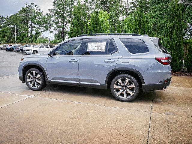 new 2025 Honda Pilot car, priced at $54,985