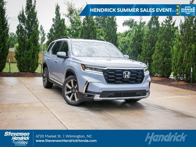 new 2025 Honda Pilot car, priced at $54,985