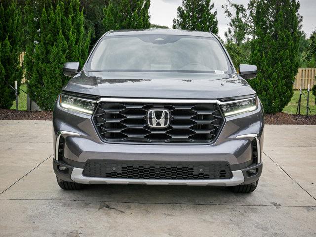 new 2025 Honda Pilot car, priced at $46,995