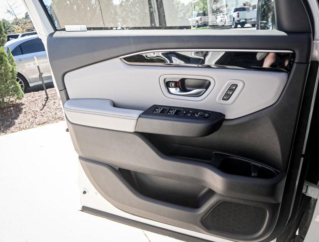 new 2025 Honda Pilot car, priced at $48,280