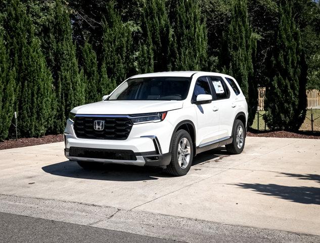 new 2025 Honda Pilot car, priced at $48,280