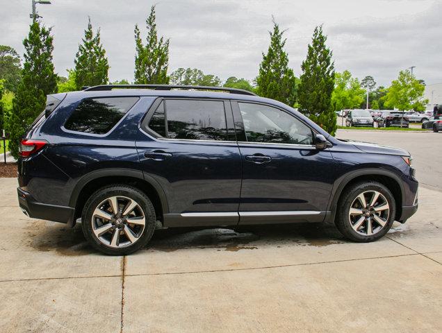 new 2025 Honda Pilot car, priced at $55,520