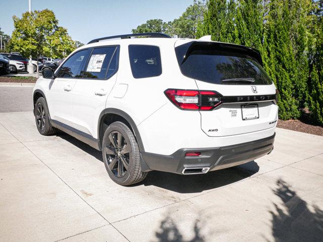 new 2025 Honda Pilot car, priced at $57,215