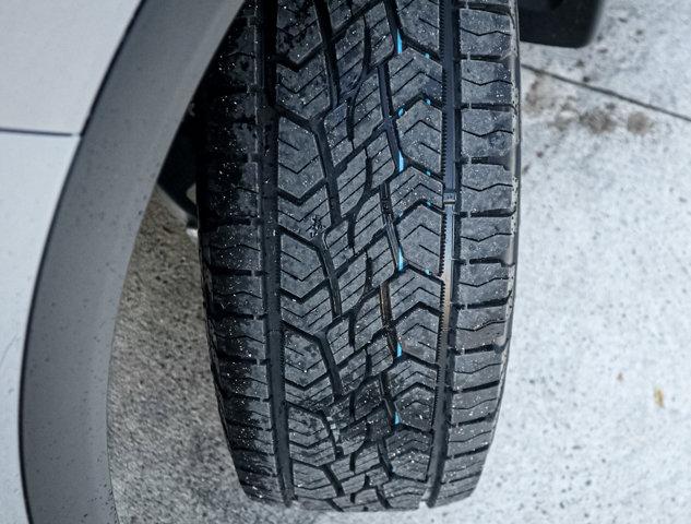 new 2025 Honda Pilot car, priced at $50,895