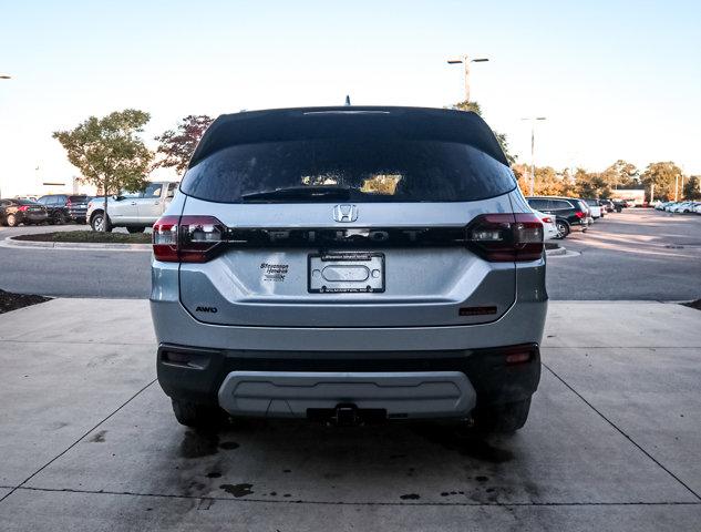 new 2025 Honda Pilot car, priced at $50,895