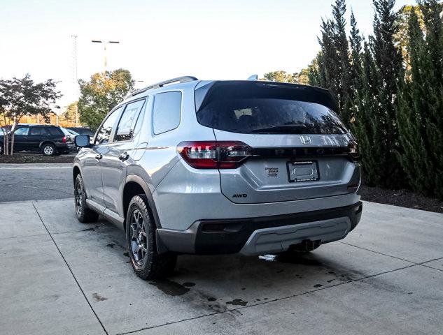 new 2025 Honda Pilot car, priced at $50,895