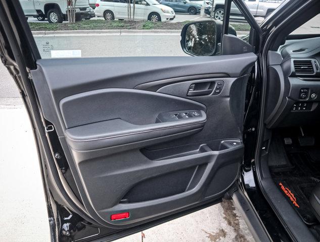 new 2025 Honda Ridgeline car, priced at $47,080