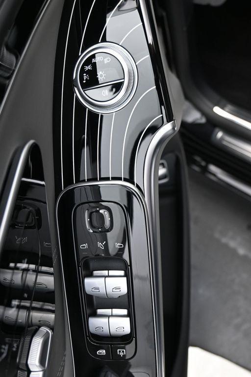 used 2022 Mercedes-Benz Maybach S 580 car, priced at $135,489