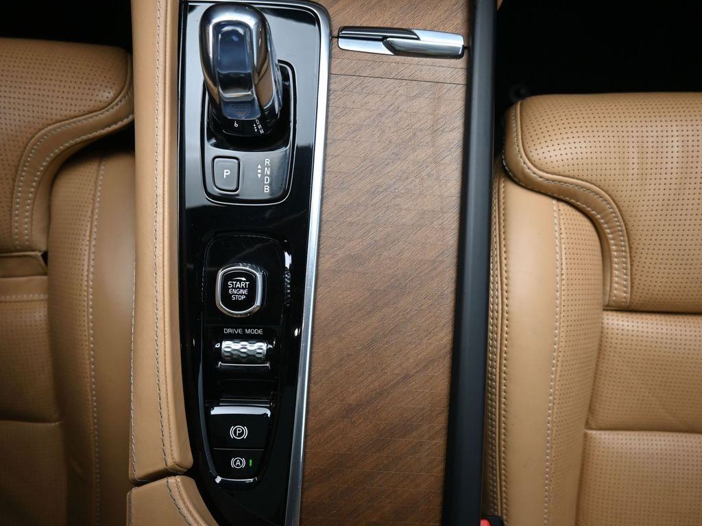 used 2019 Volvo XC90 Hybrid car, priced at $33,989