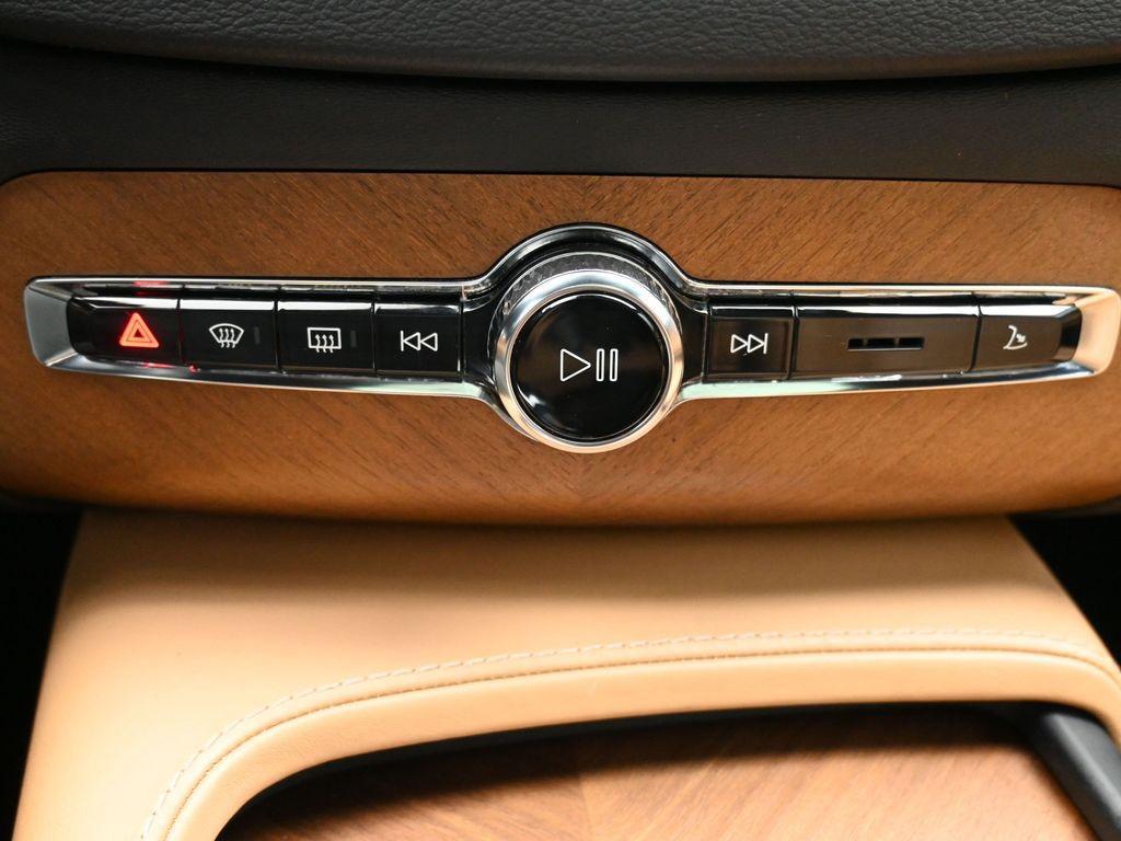 used 2019 Volvo XC90 Hybrid car, priced at $33,989