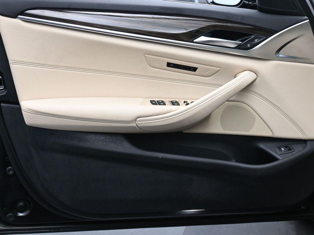used 2022 BMW 540 car, priced at $35,239