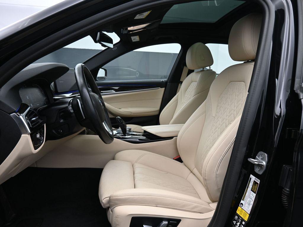 used 2022 BMW 540 car, priced at $35,239
