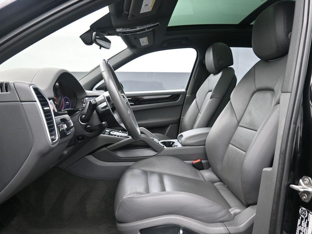 used 2021 Porsche Cayenne car, priced at $38,989