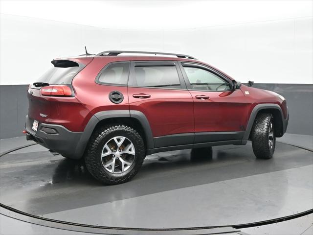 used 2018 Jeep Cherokee car, priced at $15,099