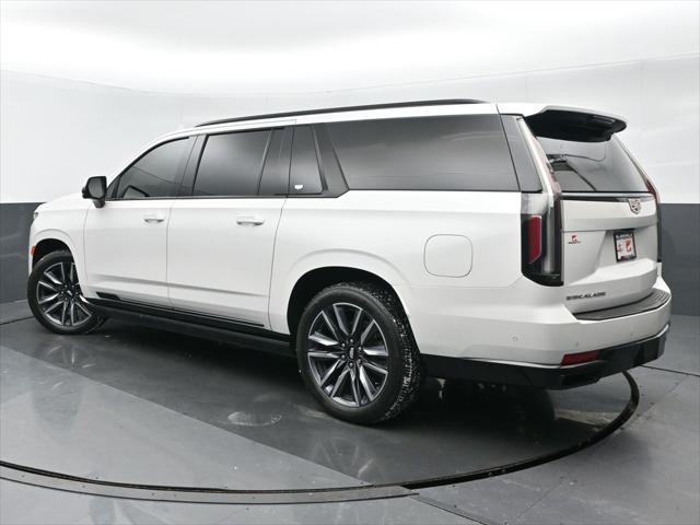 used 2022 Cadillac Escalade ESV car, priced at $75,589