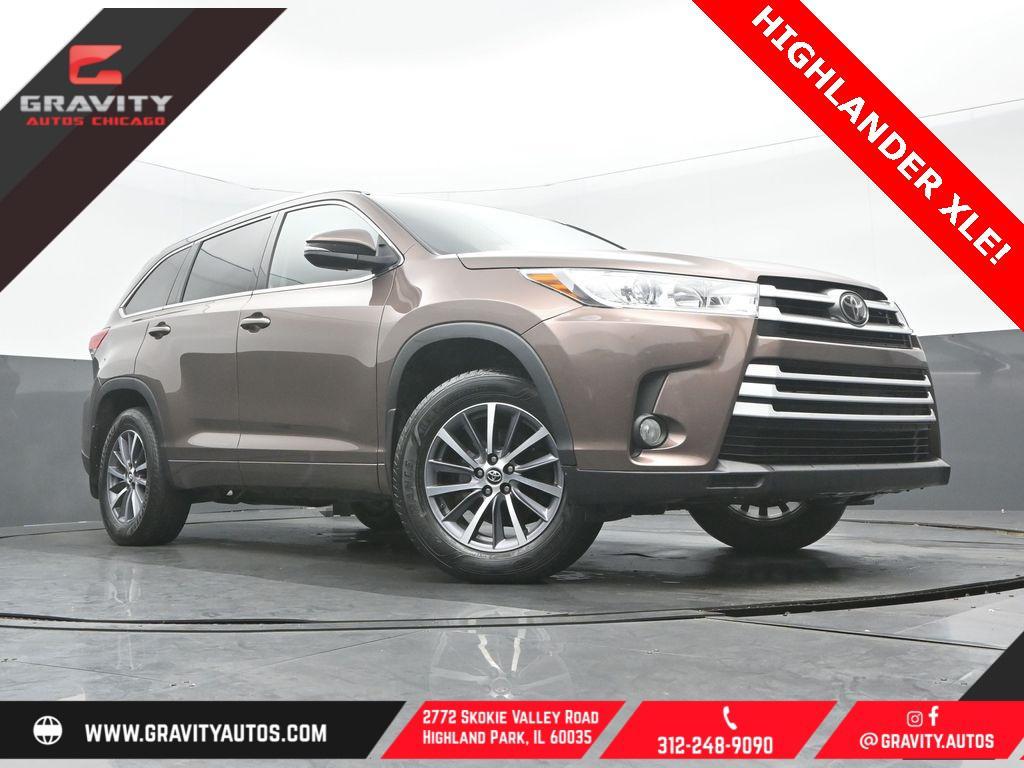 used 2018 Toyota Highlander car, priced at $20,289
