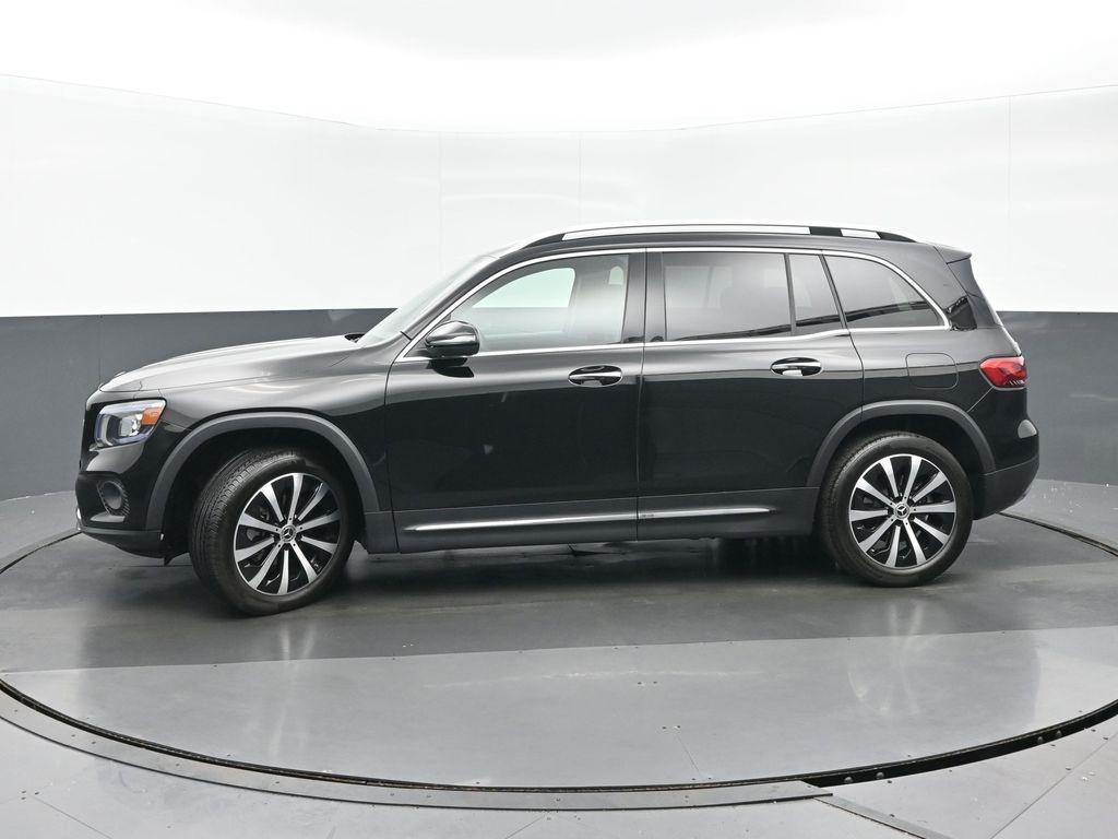 used 2022 Mercedes-Benz GLB 250 car, priced at $30,489
