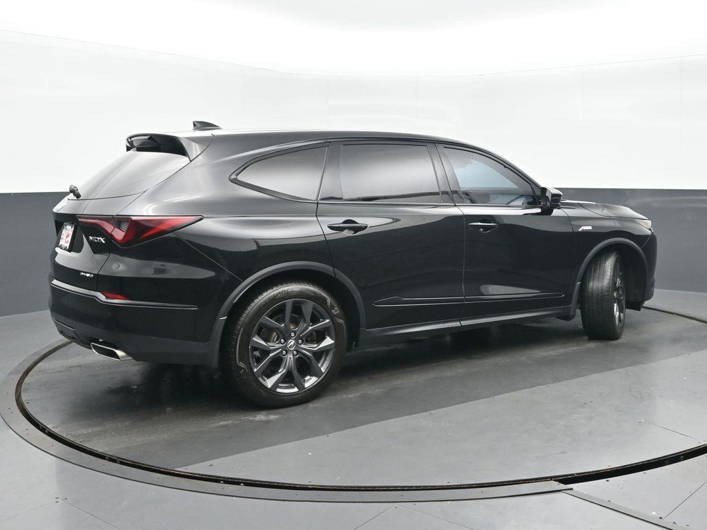 used 2022 Acura MDX car, priced at $38,899