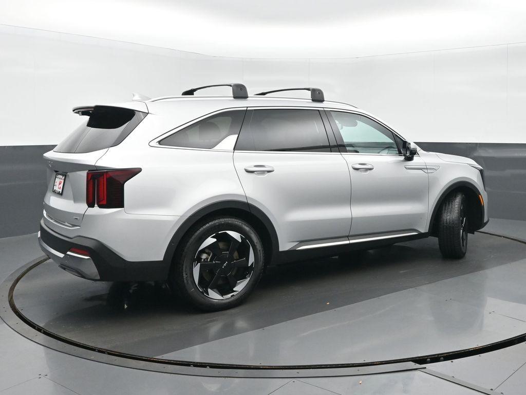 used 2025 Kia Sorento Hybrid car, priced at $37,859