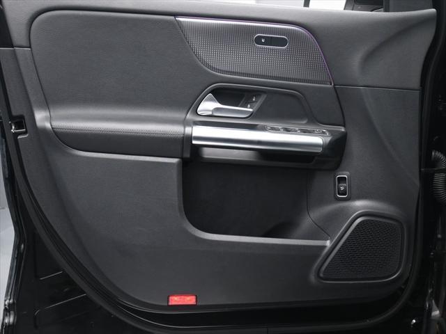 used 2022 Mercedes-Benz GLA 250 car, priced at $29,989