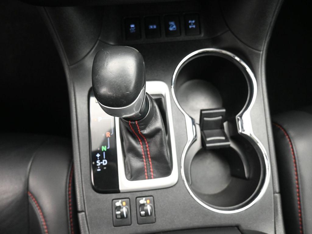 used 2019 Toyota Highlander car, priced at $25,289