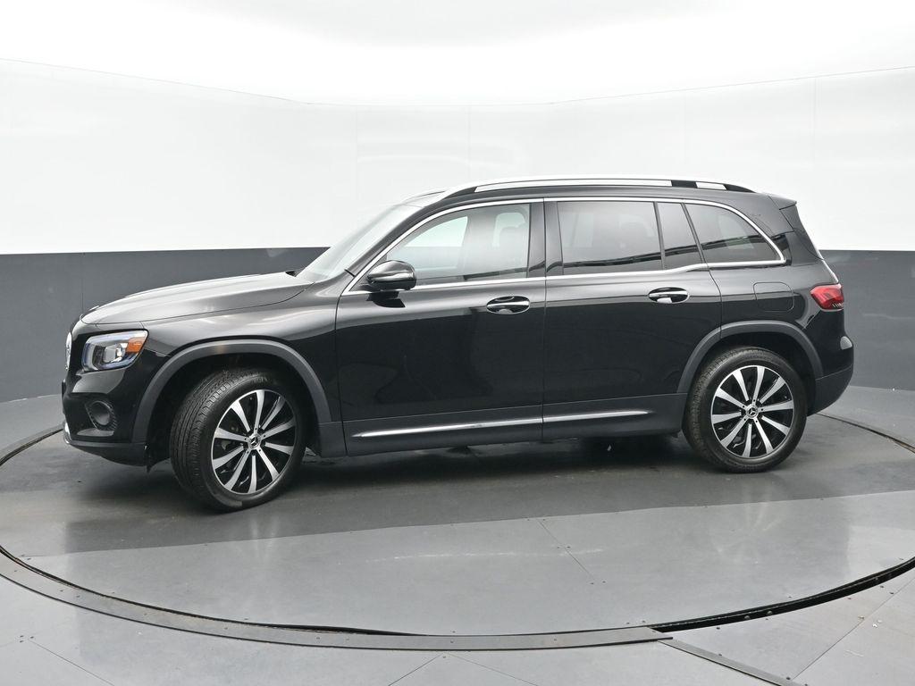 used 2022 Mercedes-Benz GLB 250 car, priced at $32,259