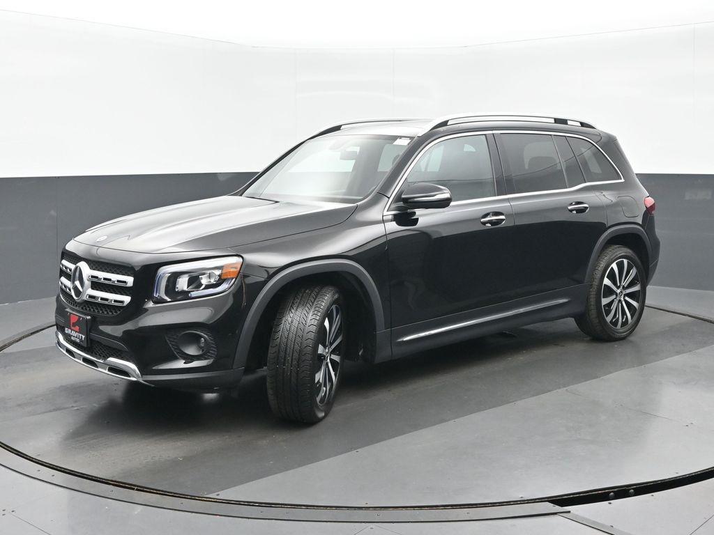 used 2022 Mercedes-Benz GLB 250 car, priced at $32,259