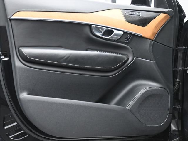 used 2020 Volvo XC90 car, priced at $29,489