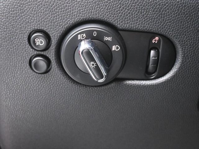 used 2022 MINI Hardtop car, priced at $25,339