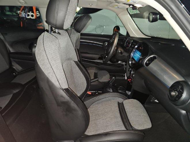 used 2023 MINI Hardtop car, priced at $24,989