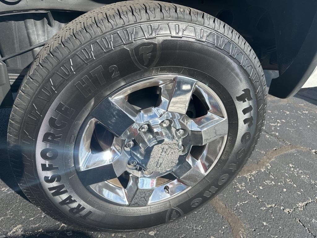 used 2017 GMC Sierra 2500 car, priced at $34,395