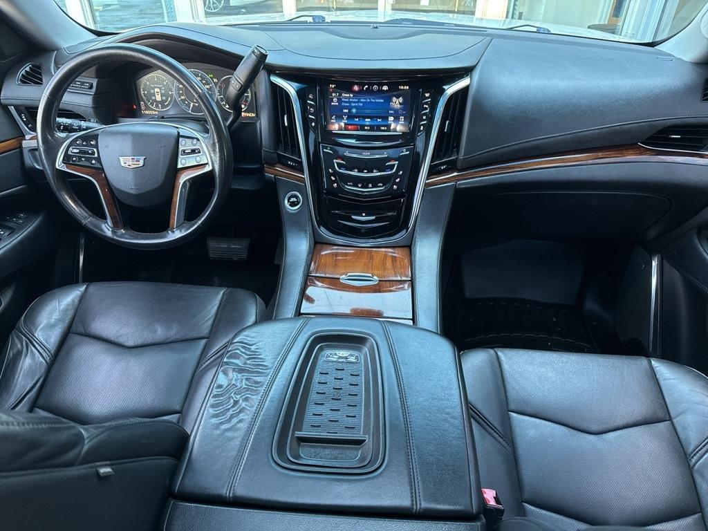 used 2015 Cadillac Escalade ESV car, priced at $23,895