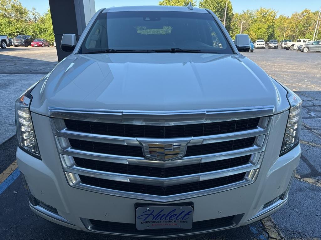 used 2015 Cadillac Escalade ESV car, priced at $23,895