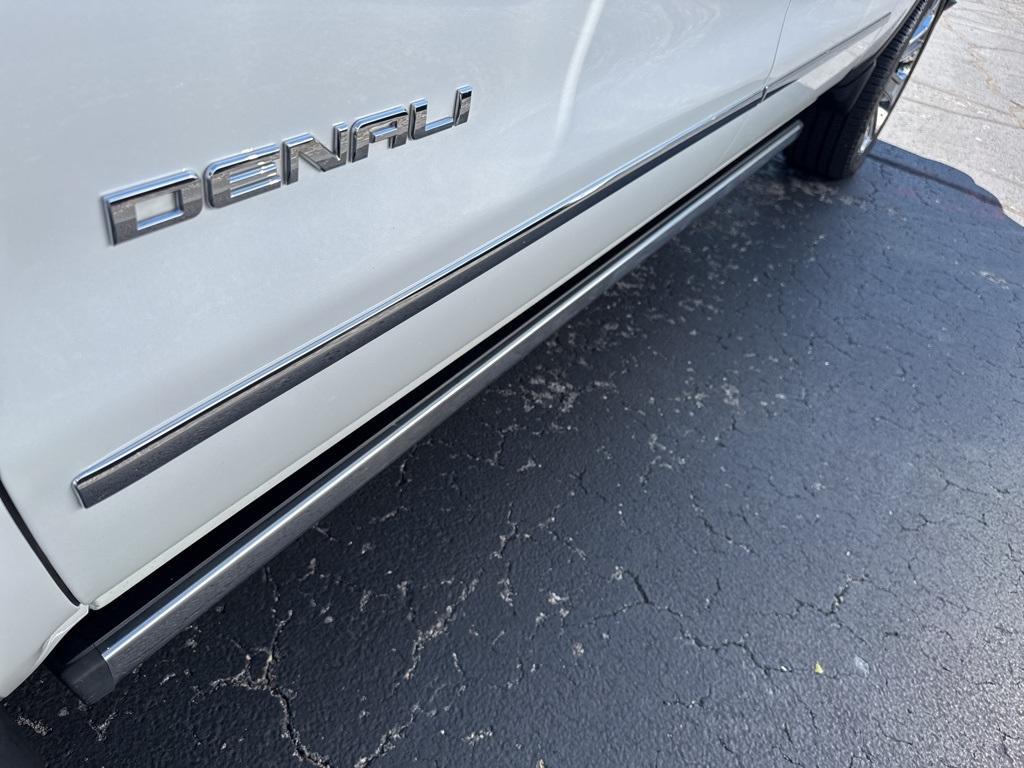 used 2017 GMC Sierra 1500 car, priced at $30,895