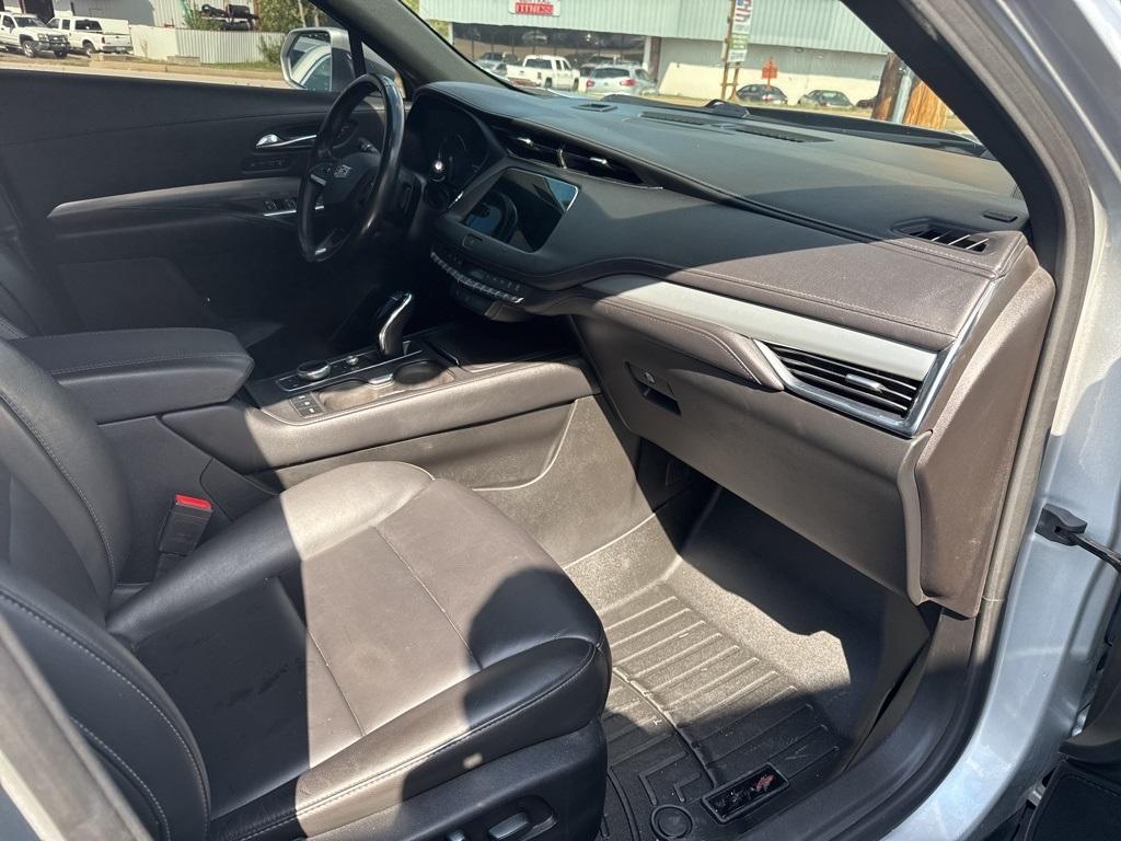 used 2020 Cadillac XT4 car, priced at $19,995