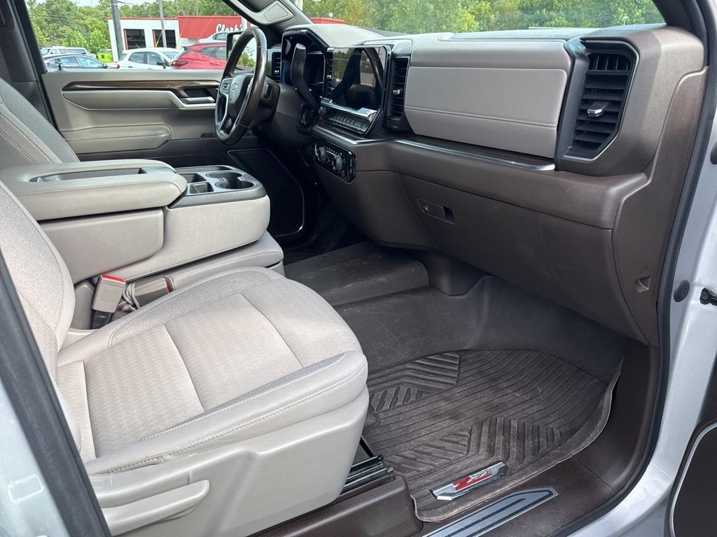 used 2022 Chevrolet Silverado 1500 car, priced at $32,395